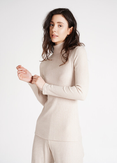 Вязаная водолазка в рубчик WARMLY TOUCH 4904/150 milk (молочный)