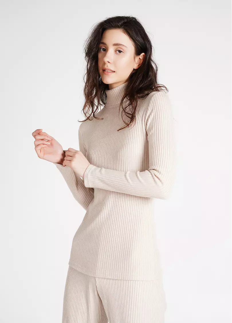 В'язана водолазка в рубчик WARMLY TOUCH 4904/150 milk (молочний)