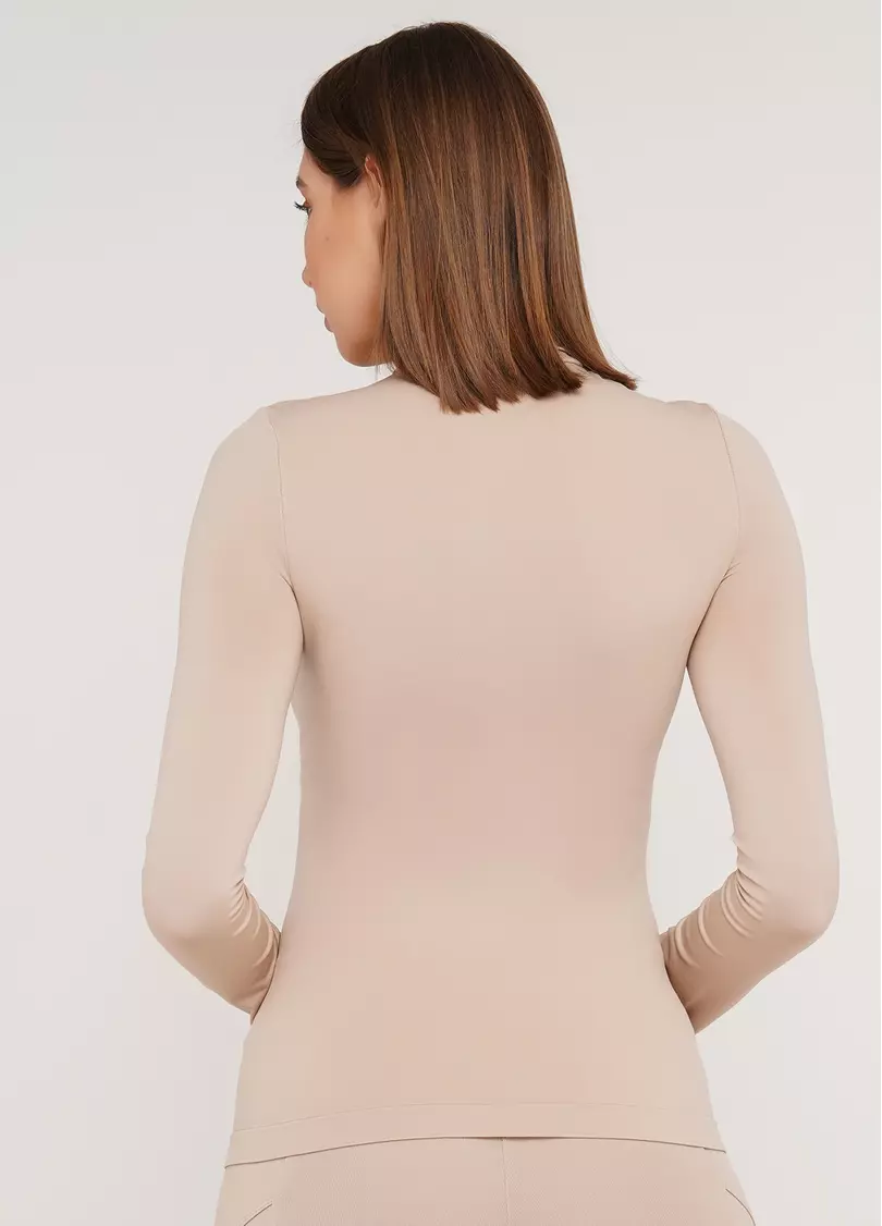 Женская бесшовная водолазка с высоким воротом DOLCEVITA MANICA LUNGA (бежевый)
