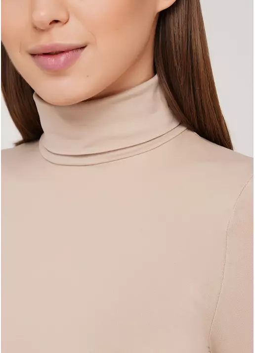 Женская бесшовная водолазка с высоким воротом DOLCEVITA MANICA LUNGA (бежевый)