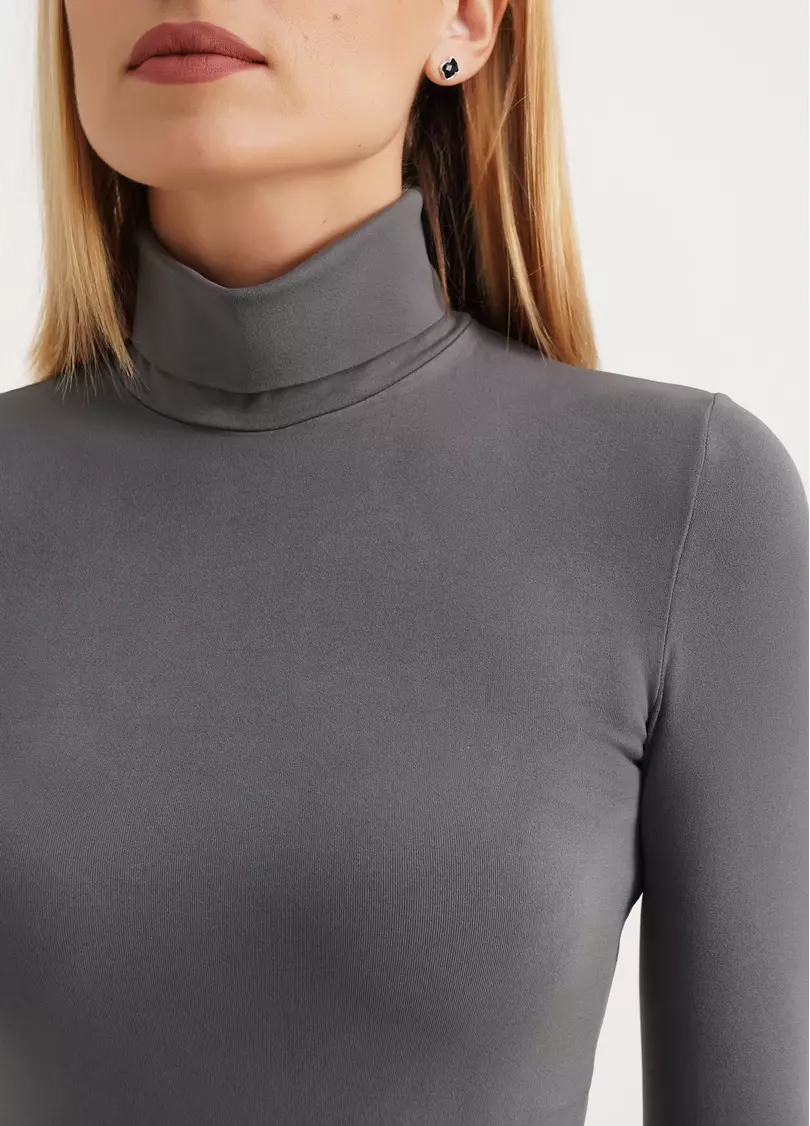 Бесшовная водолазка с высоким воротом DOLCEVITA MANICA LUNGA poppy seed (серый)