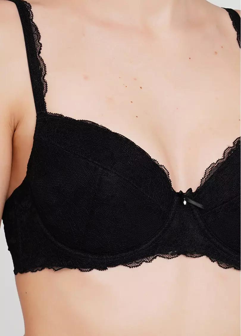 Бюстгальтер з push-up формованою чашкою Camilla 1212/01N (чорний)
