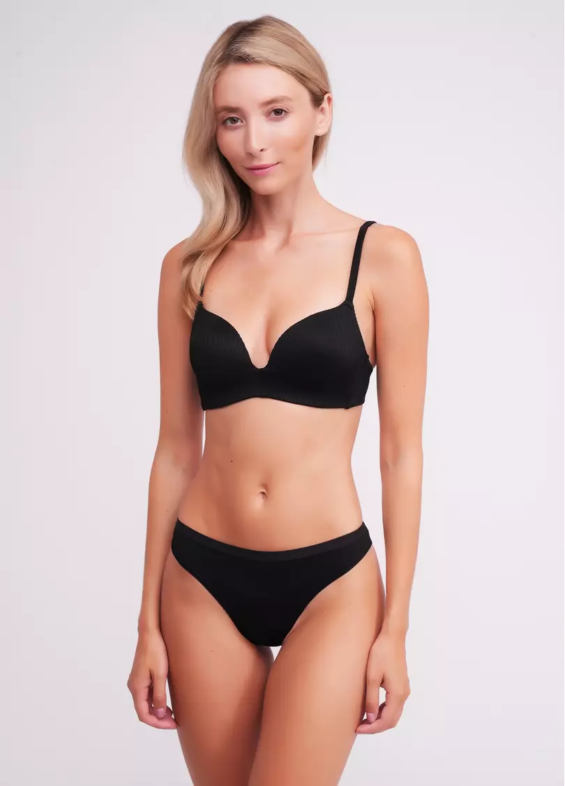 Бюстгальтер треугольной формы из микрофибры в рубчик L1527A (черный)