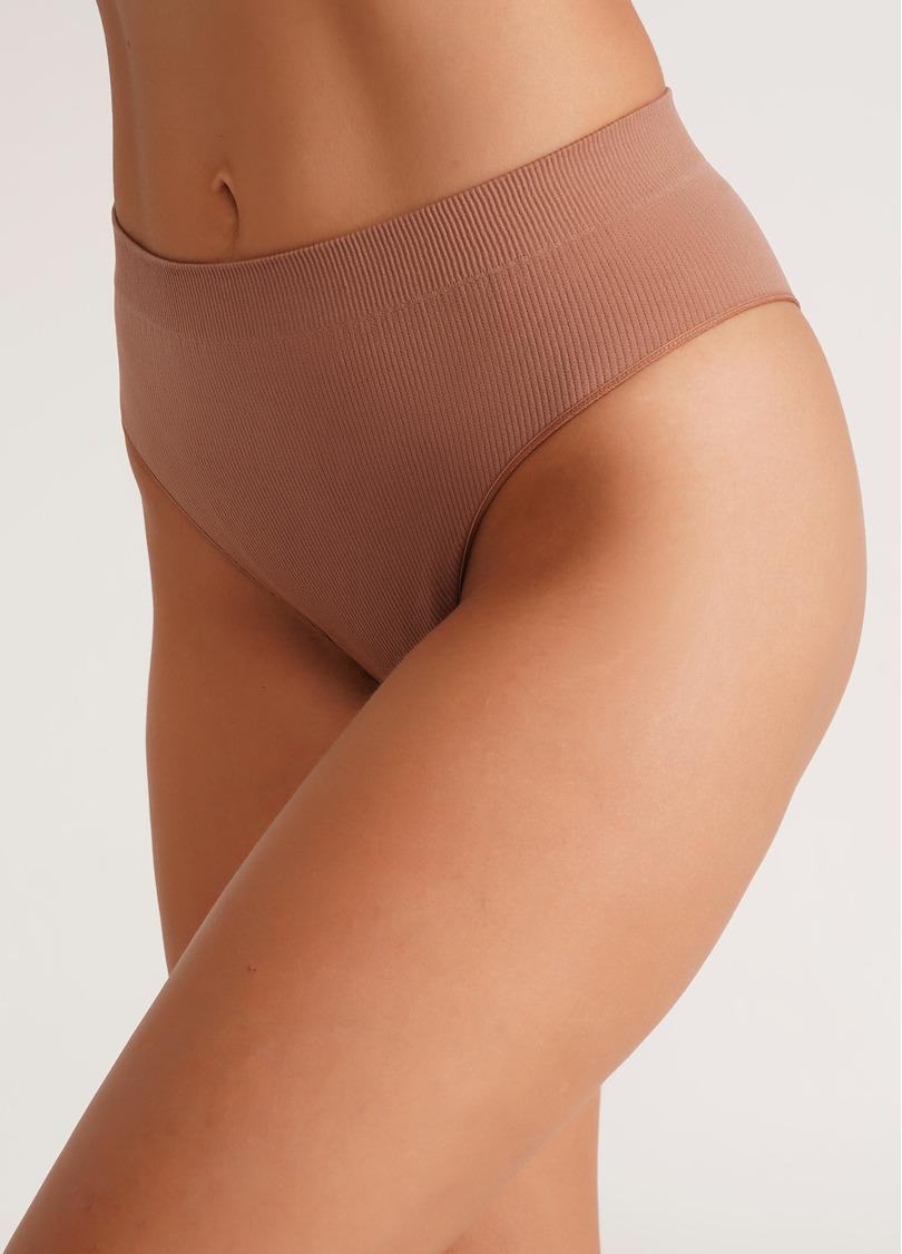 Трусики бразилиана в рубчик BRASILIAN BRIEFS RIB mokko (коричневый)