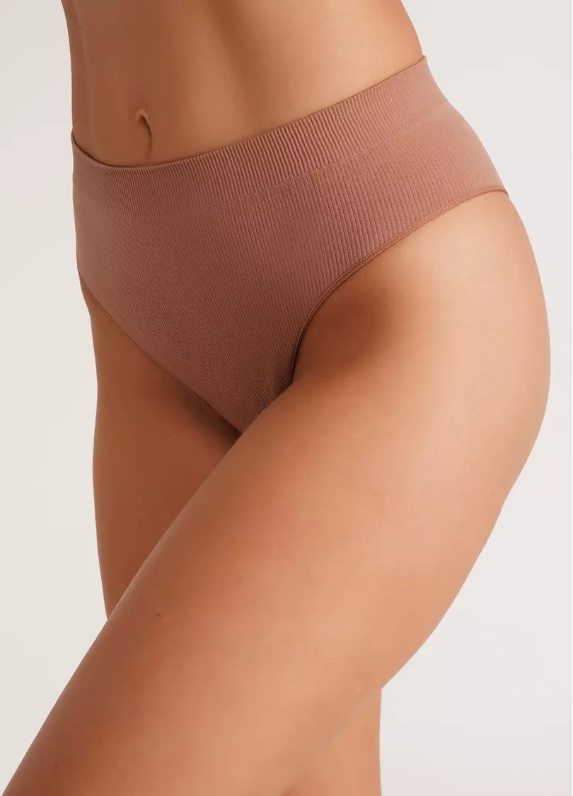 Трусики бразилиана в рубчик BRASILIAN BRIEFS RIB mokko (коричневый)