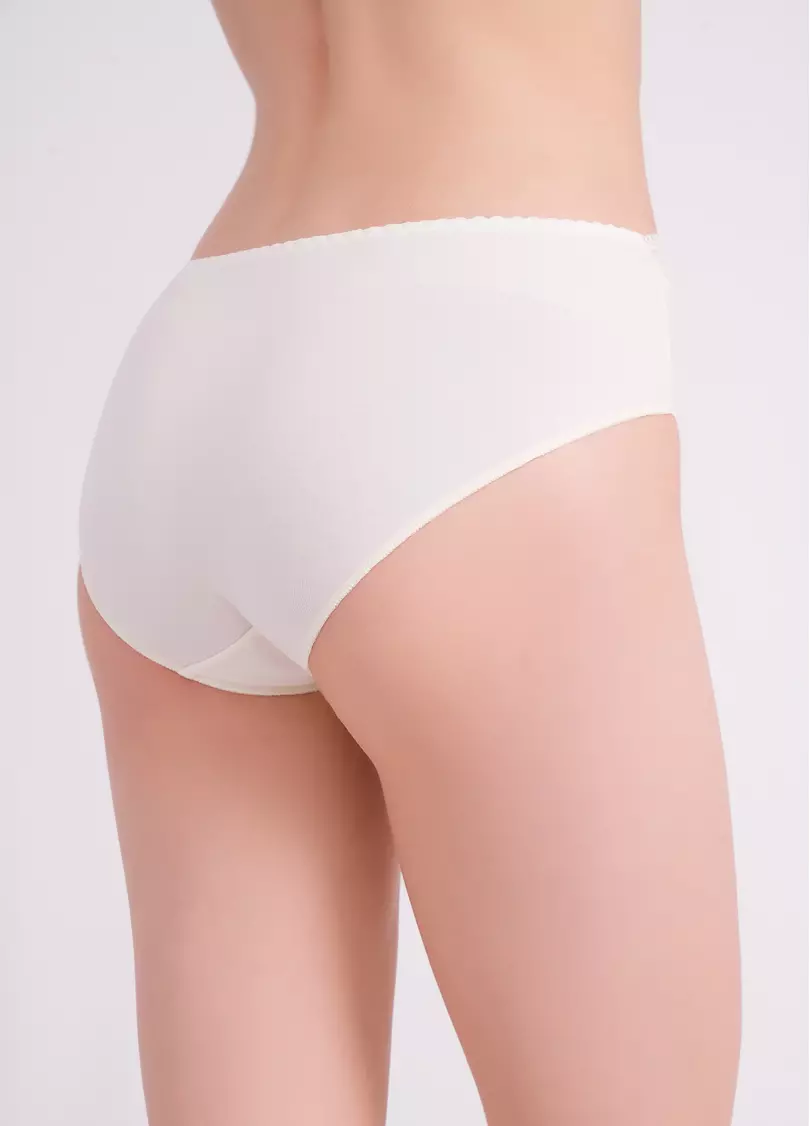 Трусы слипы из хлопка с кружевом Basic chic 2317/61 milk (белый)