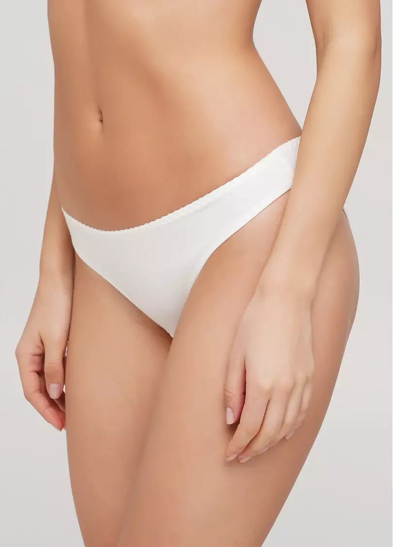 Трусики бразилиана базовые из хлопка Basic cotton 2206/60 ivory (белый)