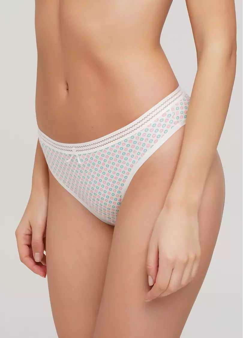 Хлопковые трусики бразилиана с принтом Cotton print 2212/06 milk buttons (белый)