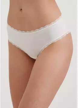 Труси бразиліана з бавовни та мережива Leila lace 2206/60 whisper white (білий)
