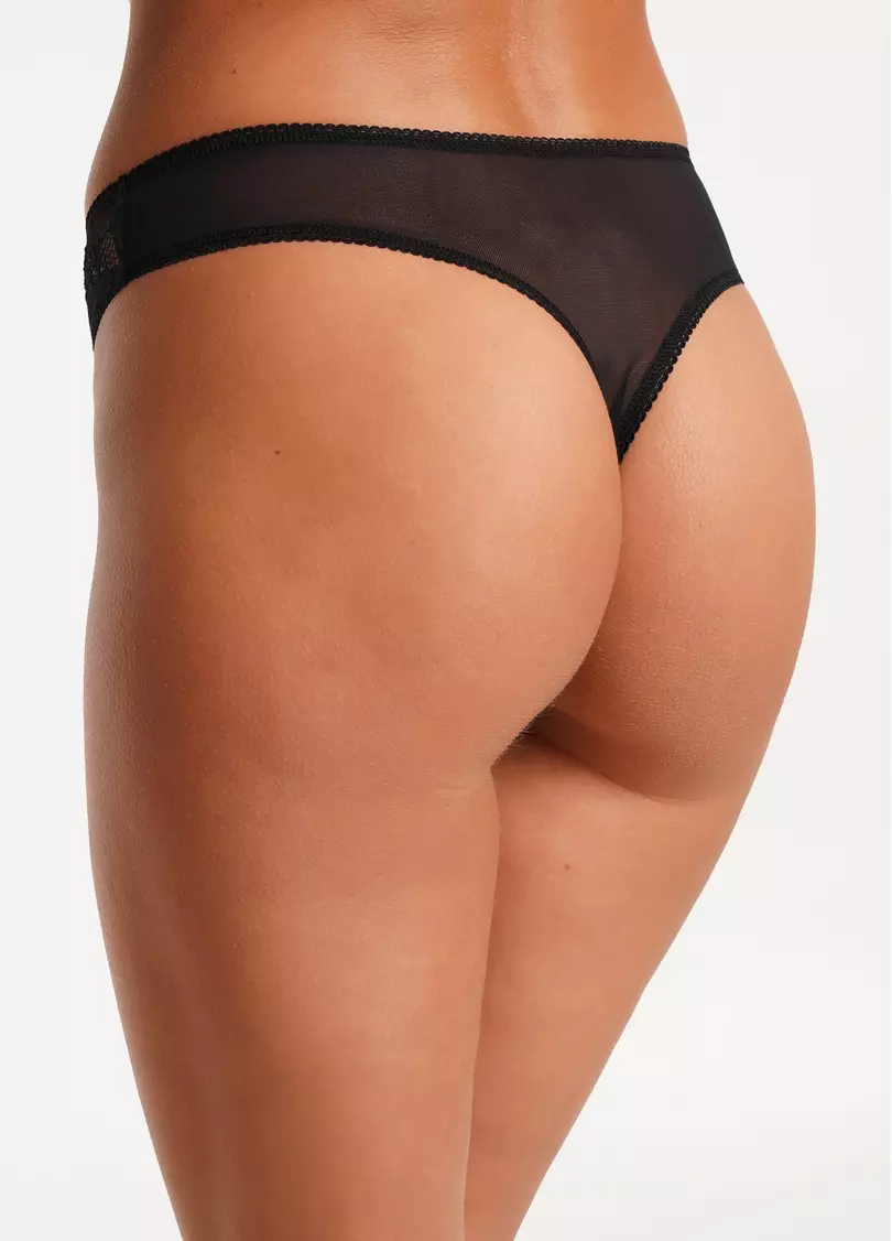 Трусики стринги из кружева и сетки Rosa 2102/32 black (черный)