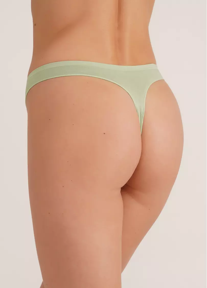Безшовні стрінги STRING BRIEFS COLOR fair green (зелений)