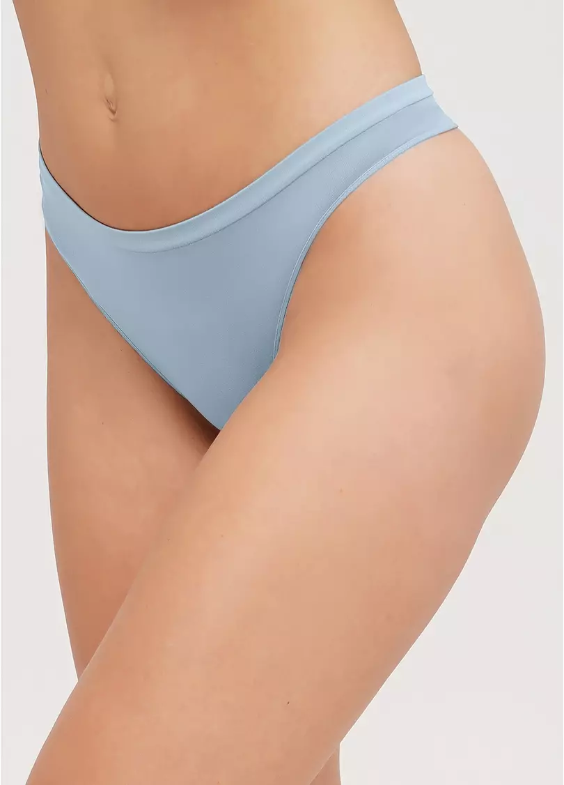 Бесшовные стринги STRING BRIEFS COLOR spun sugar (голубой)