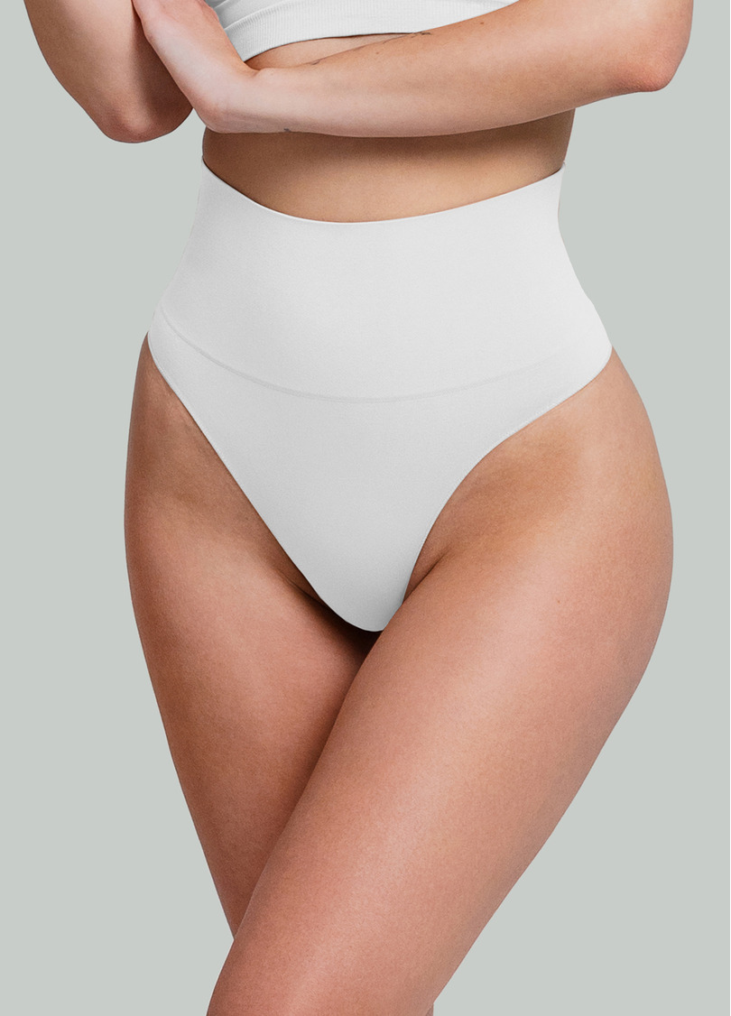 Бесшовные трусики стринги с легкой коррекцией STRING SHAPEWEAR white (белый)