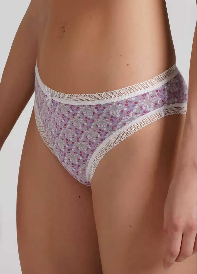 Бавовняні бразиліана трусики в квітковий принт Sweet cotton 2212/06 lilac tracery (фіолетовий)