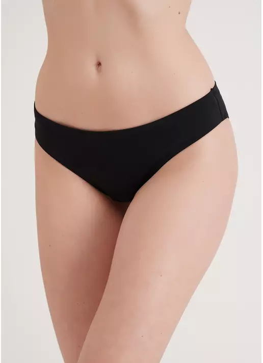 Классические трусы-бикини Isida Swim 2301/20 black (черный) Классические трусы-бикини Isida Swim 2301/20 black (черный)