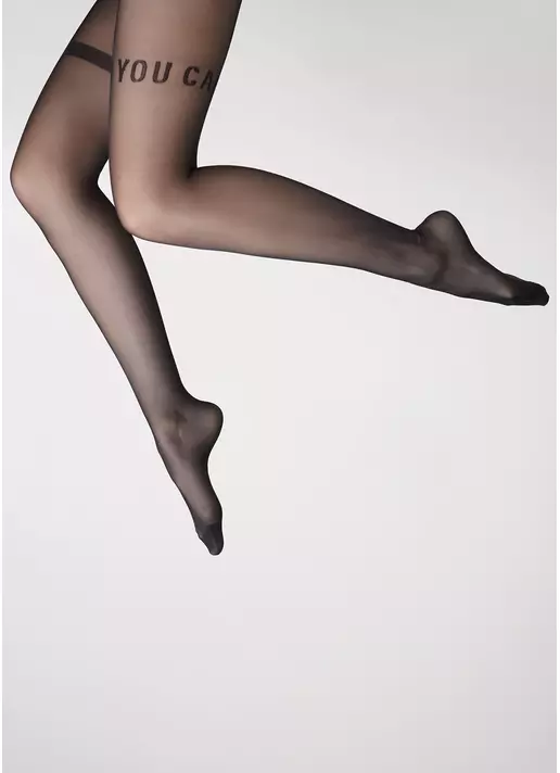 Колготки з написом "YOU CAN" на стегні FASHIONISTA 40 (2) nero (чорний) Колготки з написом "YOU CAN" на стегні FASHIONISTA 40 (2) nero (чорний)