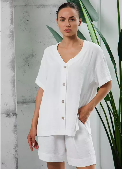 Комплект блуза и шорты FLAWLESS 6603/260 milk (белый)