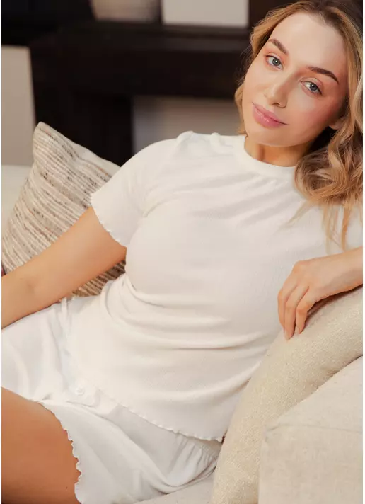 Короткая пижама из ажурного трикотажа MALLOW 6131/310 milk (белый)