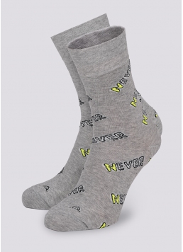 Чоловічі шкарпетки в написи "NEVER" MS3 TEXT 002 light grey melange (сірий меланж)