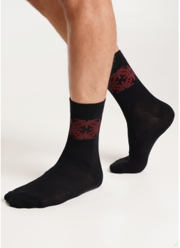 Мужские носки высокие с орнаментом MS3 UKR 002 black/red (черный/красный)