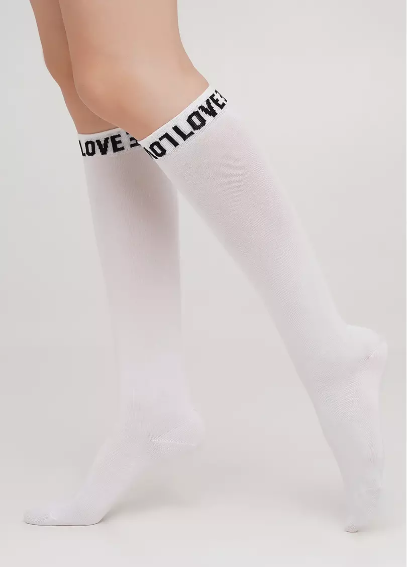 Бавовняні гольфи однотонні з текстовим візерунком на резинці WG1 TEXT 002 (білий)