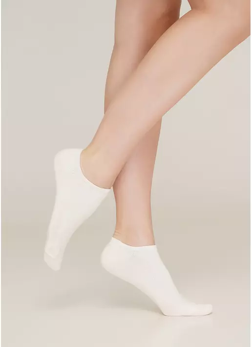 Женские короткие носки WS1 FASHION NUDE 043 ecru (белый)