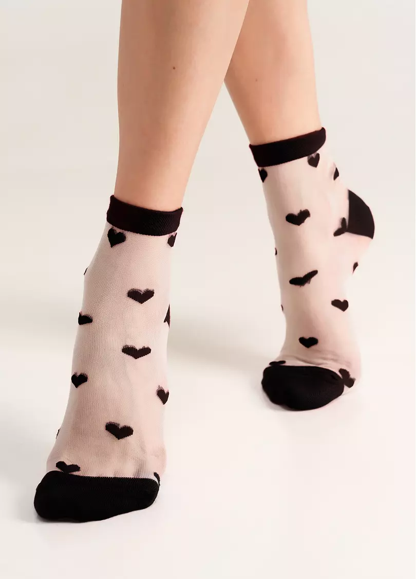 Прозрачные носки в сердечках WS2 CRISTAL 074 black (черный)