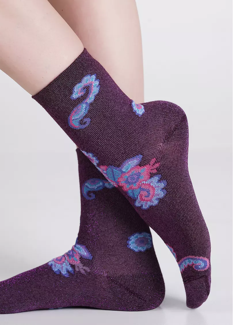 Блестящие носки с узором пейси WS3 ART DECO LUREX 002 shiny pink metallic (розовый)