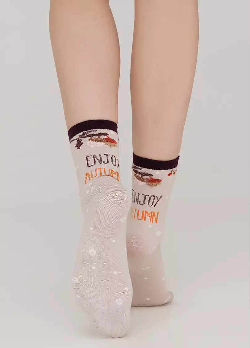 Женские носки с надписью сзади и рисунками WS3 AUTUMN 002 moonlight (бежевый)