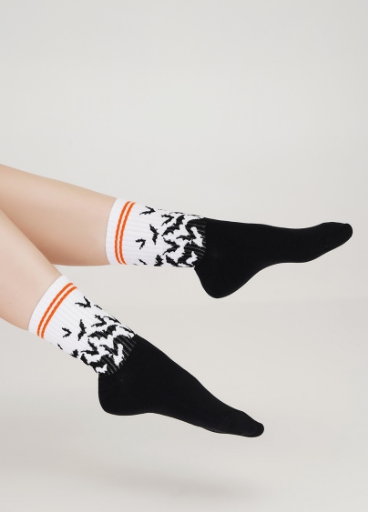 Високі шкарпетки з малюнком кажанів WS3 HALLOWEEN STRONG 002 black (чорний)
