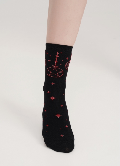 Носки с блестящим новогодним узором WS3 NEW YEAR LUREX 2301 black/red (черный/красный)