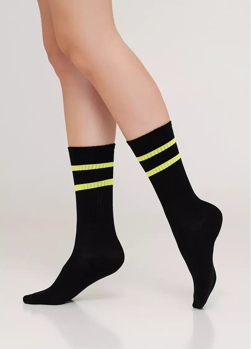 Женские высокие носки с неоновыми полосками WS4 SOFT NEON 002 (черный/желтый)