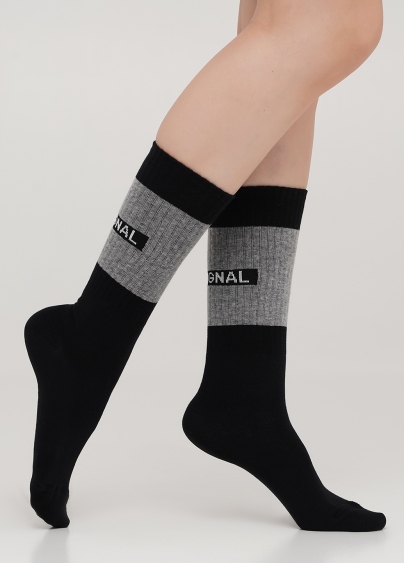 Высокие женские носки с контрастной надписью сзади WS4 TEXT STRONG 003 (черный)