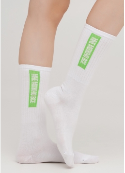 Жіночі шкарпетки високі з написом збоку WS4 TEXT STRONG 009 (білий/яскраво-зелений)