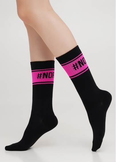 Бавовняні шкарпетки високі з неоновим написом WS4 TEXT STRONG 012