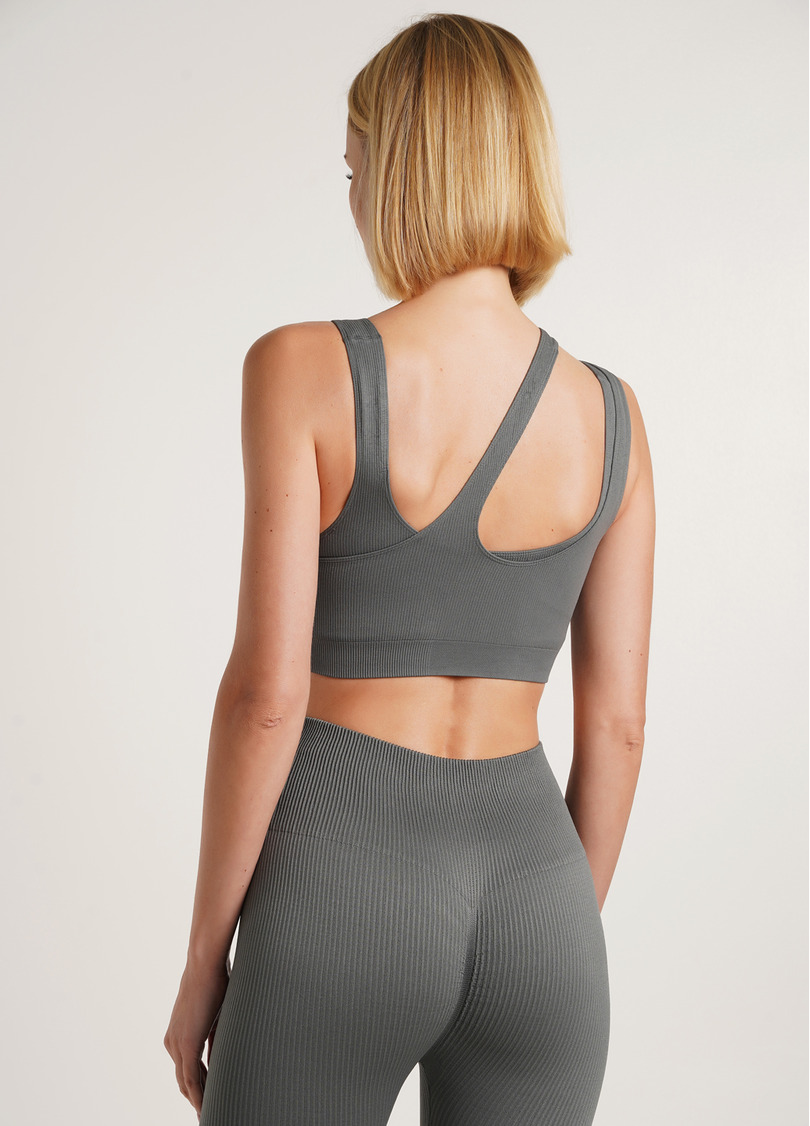 Бесшовная майка с асимметричными бретелями TOP RIB CO graphite (серый) GIULIA x Lichi by Lichi