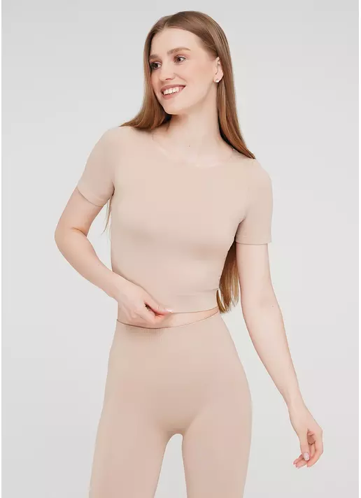 Укороченная бесшовная футболка CROP T-SHIRT (бежевый) Укороченная бесшовная футболка CROP T-SHIRT (бежевый)