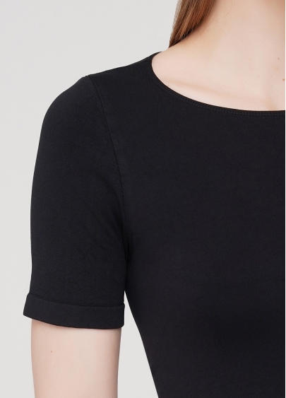 Укороченная бесшовная футболка CROP T-SHIRT nero (черный)
