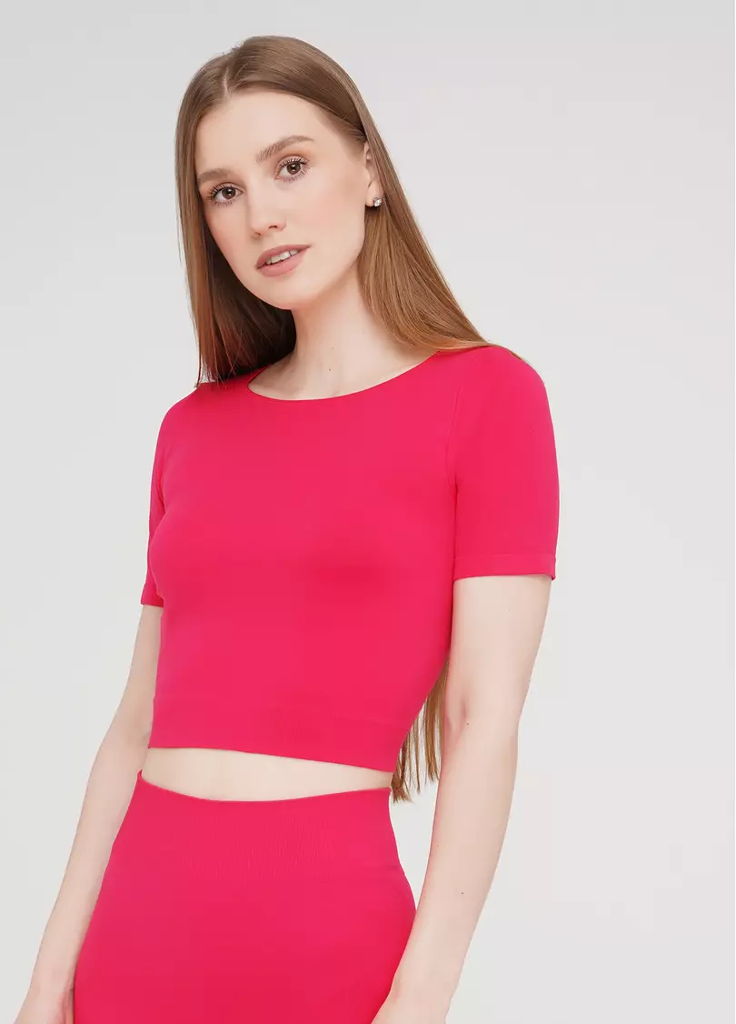 Укороченная бесшовная футболка CROP T-SHIRT (ярко-розовый)